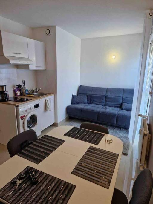 Residence Du Grand Stade Saint-Denis  Zewnętrze zdjęcie